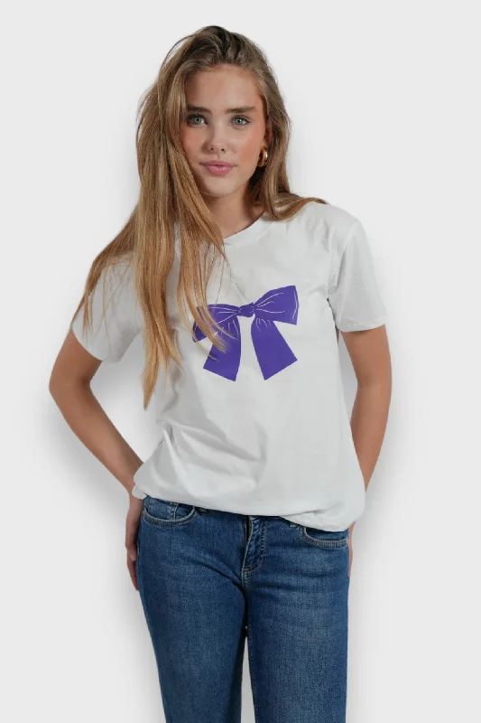 "Bow" t-shirt