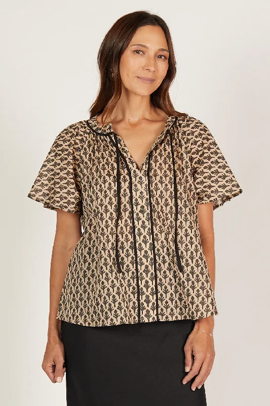 Quinn Short Sleeve Top in Woodlet