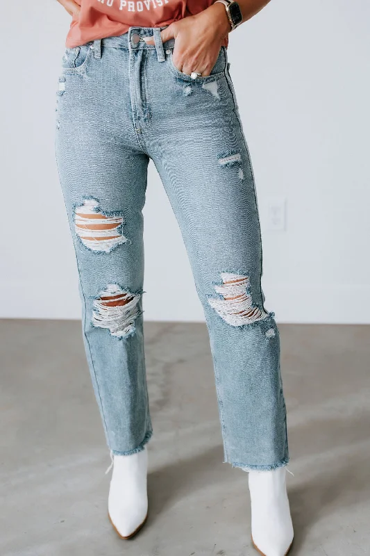 Ravyn Distressed Straight Jean